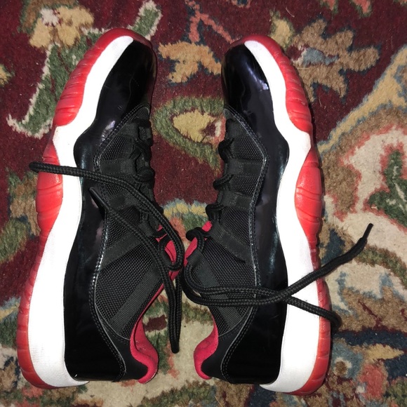 Jordan 11 Bred Lows - Picture 3 of 6